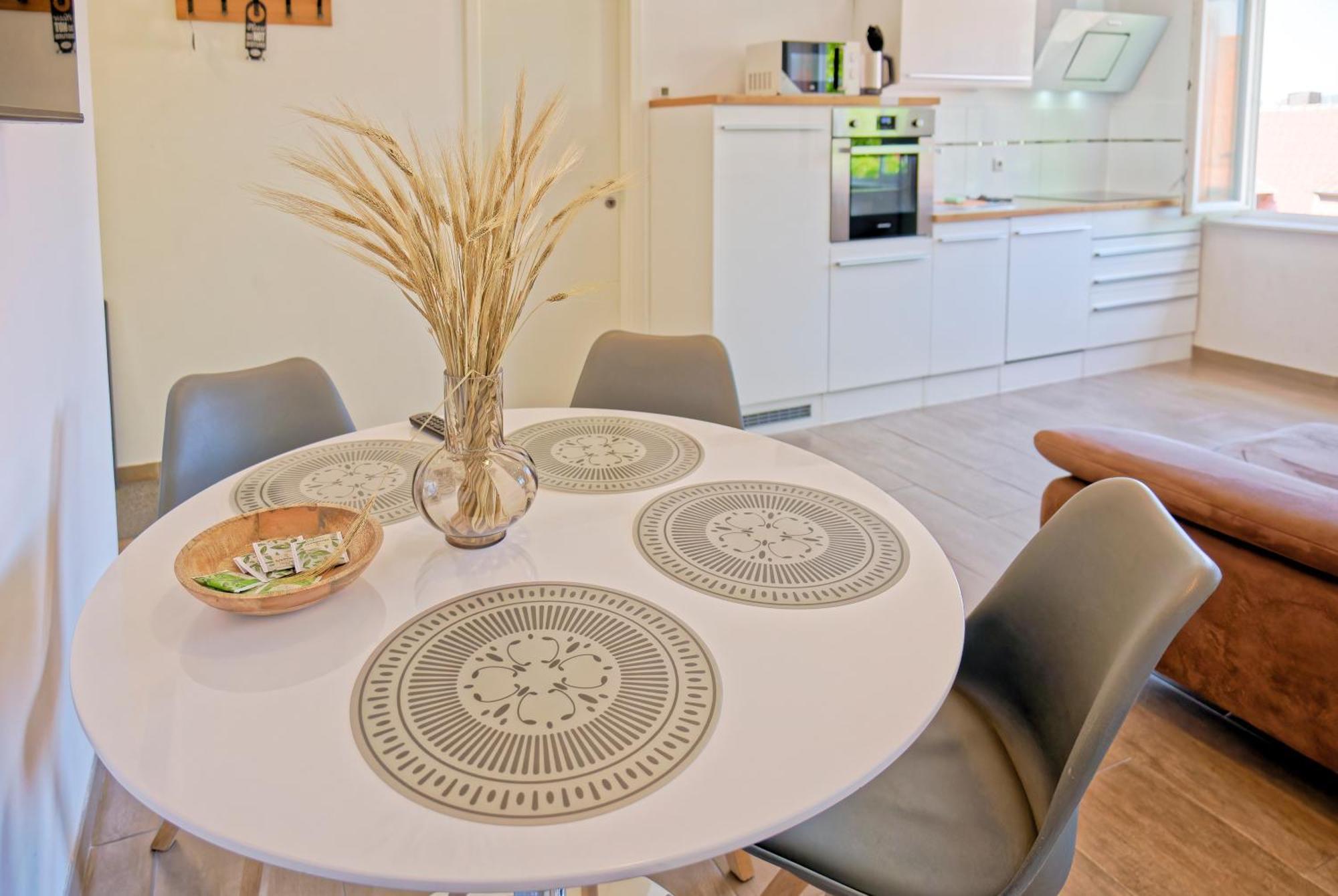 Modern Family Apartment In Bamberg Bagian luar foto